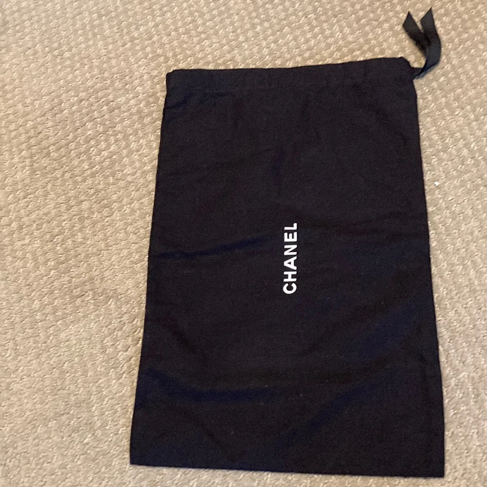 CHANEL BLACK DRAW STRING BIG DUST BAG
